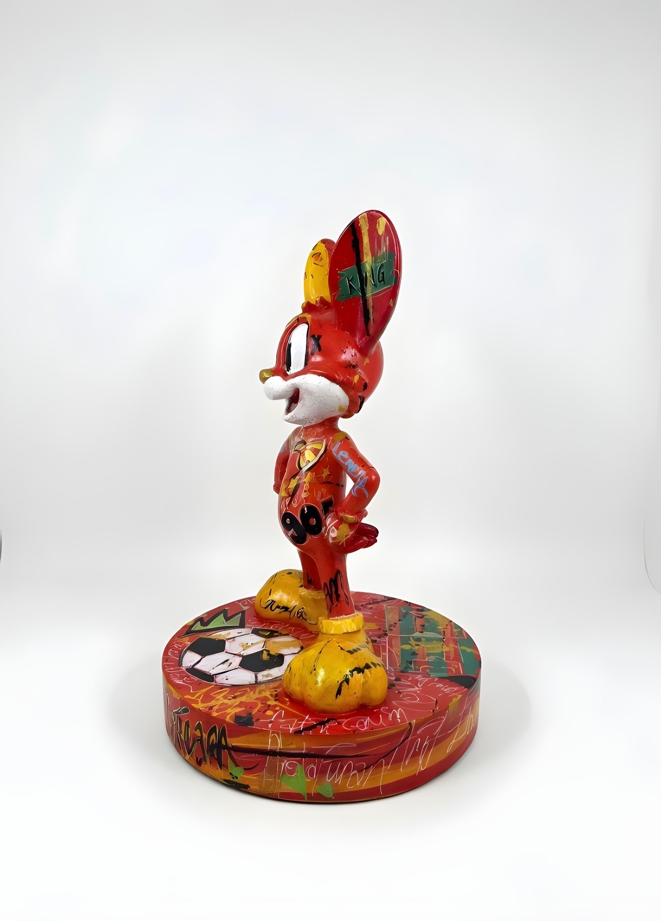 Mr Roo Futbolda Gol NÖ-MR-06, Nursel Önen pop-art heykeli