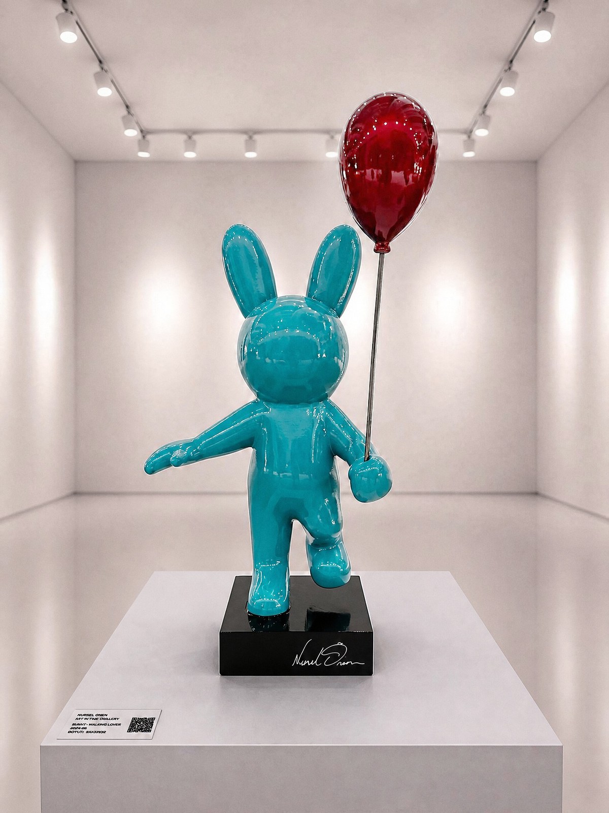 Miro NÖ-MI-05, pop-art sculpture by Nursel Önen