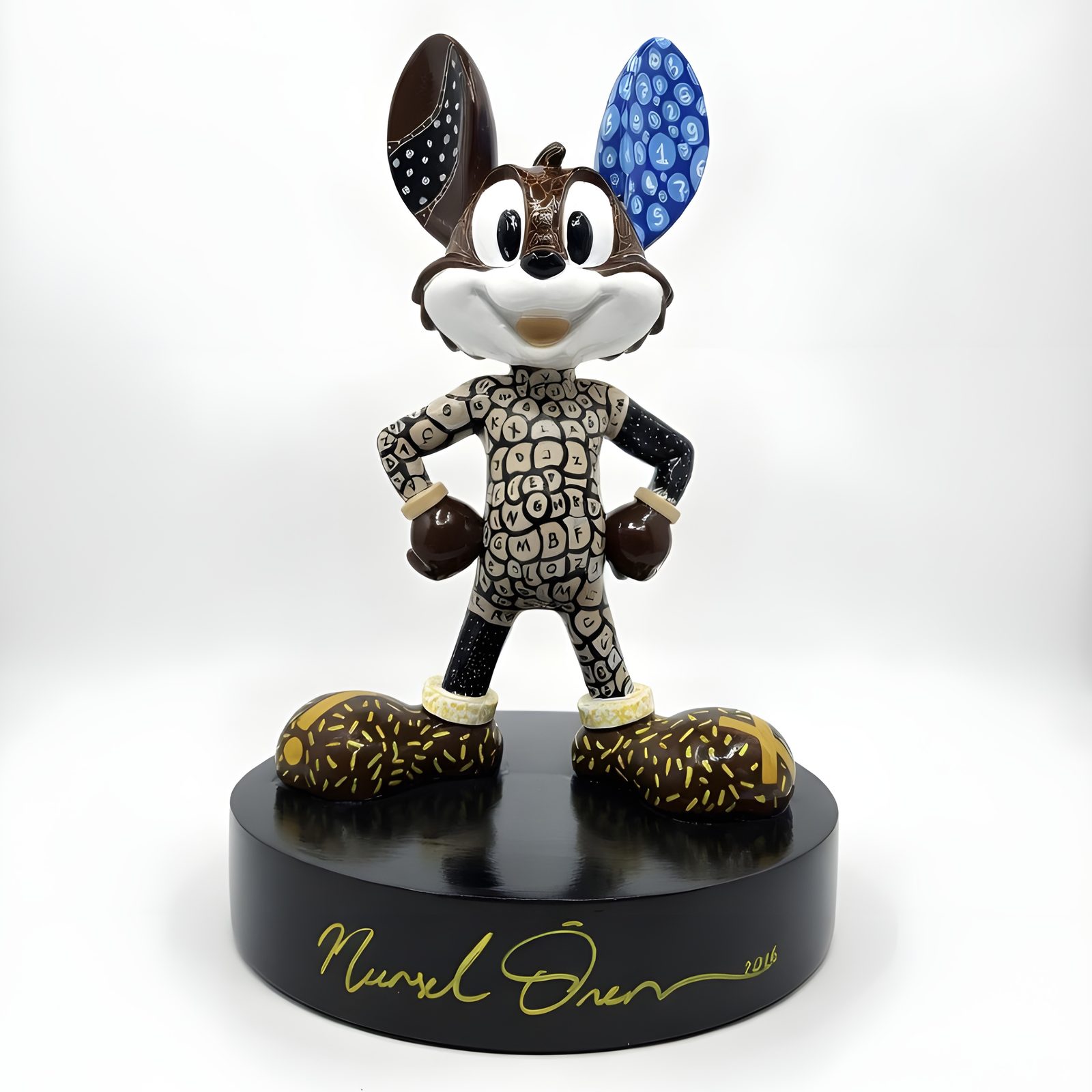 Mr Roo NÖ-MR-27, Pop-Art-Skulptur von Nursel Önen